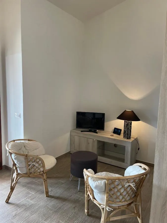 Villa Ancora Porto Istana 0*,